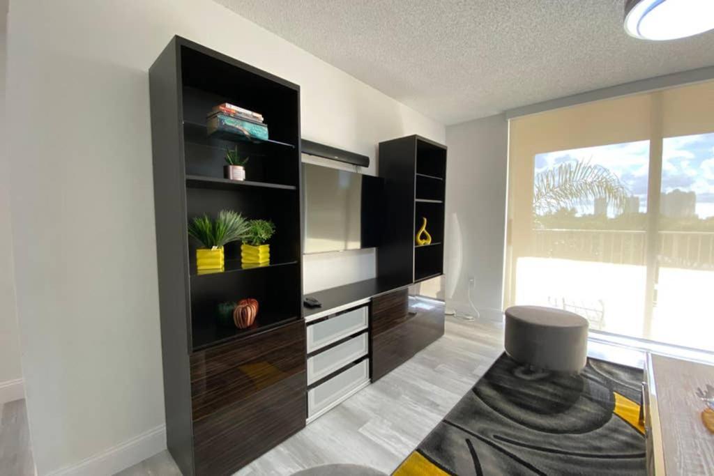 Yacht Club At Aventura 2 Bed 2 Bath Luxurius Cozy Brand New 2020アパートメント エクステリア 写真