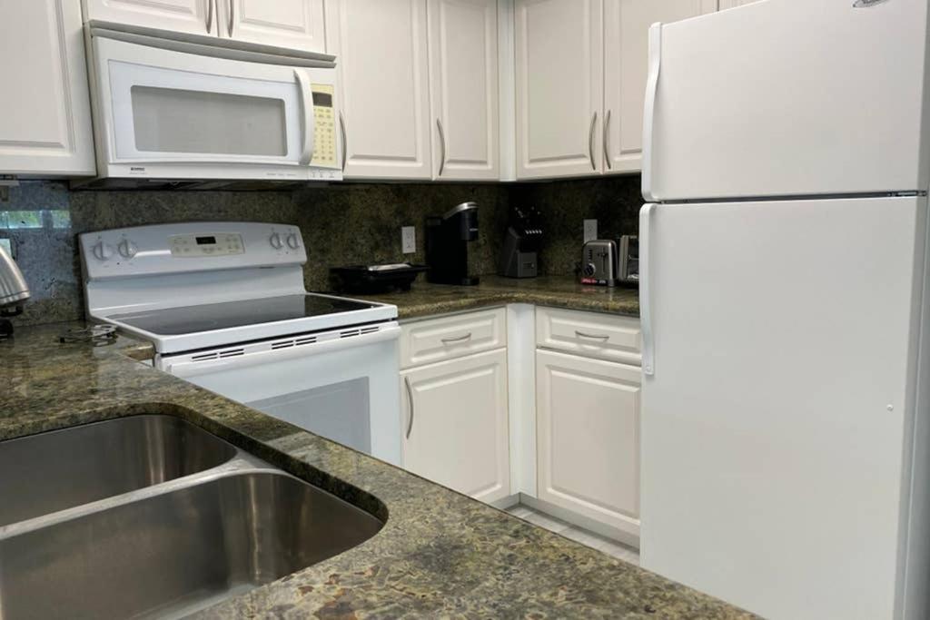 Yacht Club At Aventura 2 Bed 2 Bath Luxurius Cozy Brand New 2020アパートメント エクステリア 写真