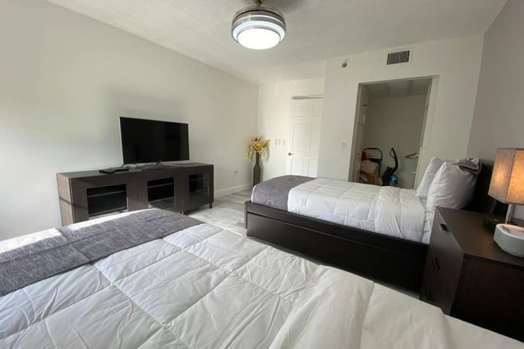 Yacht Club At Aventura 2 Bed 2 Bath Luxurius Cozy Brand New 2020アパートメント エクステリア 写真