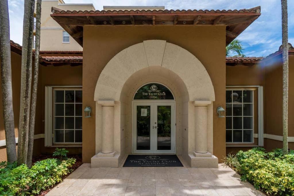Yacht Club At Aventura 2 Bed 2 Bath Luxurius Cozy Brand New 2020アパートメント エクステリア 写真
